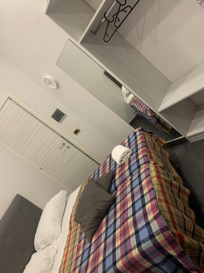 Alessandro Poerio Hotel 3*
