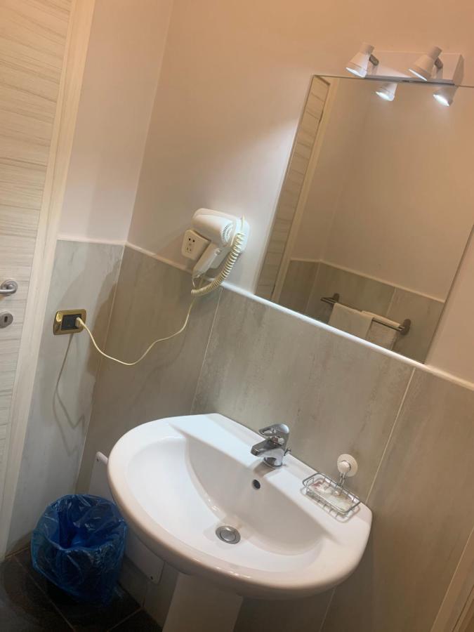 Alessandro Poerio Hotel 3*