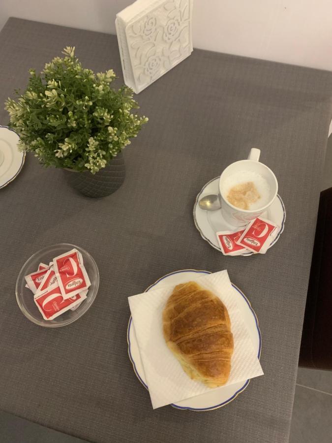 Hotel Alessandro Poerio 3*